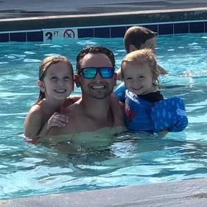 Meet your Posher, Bruce